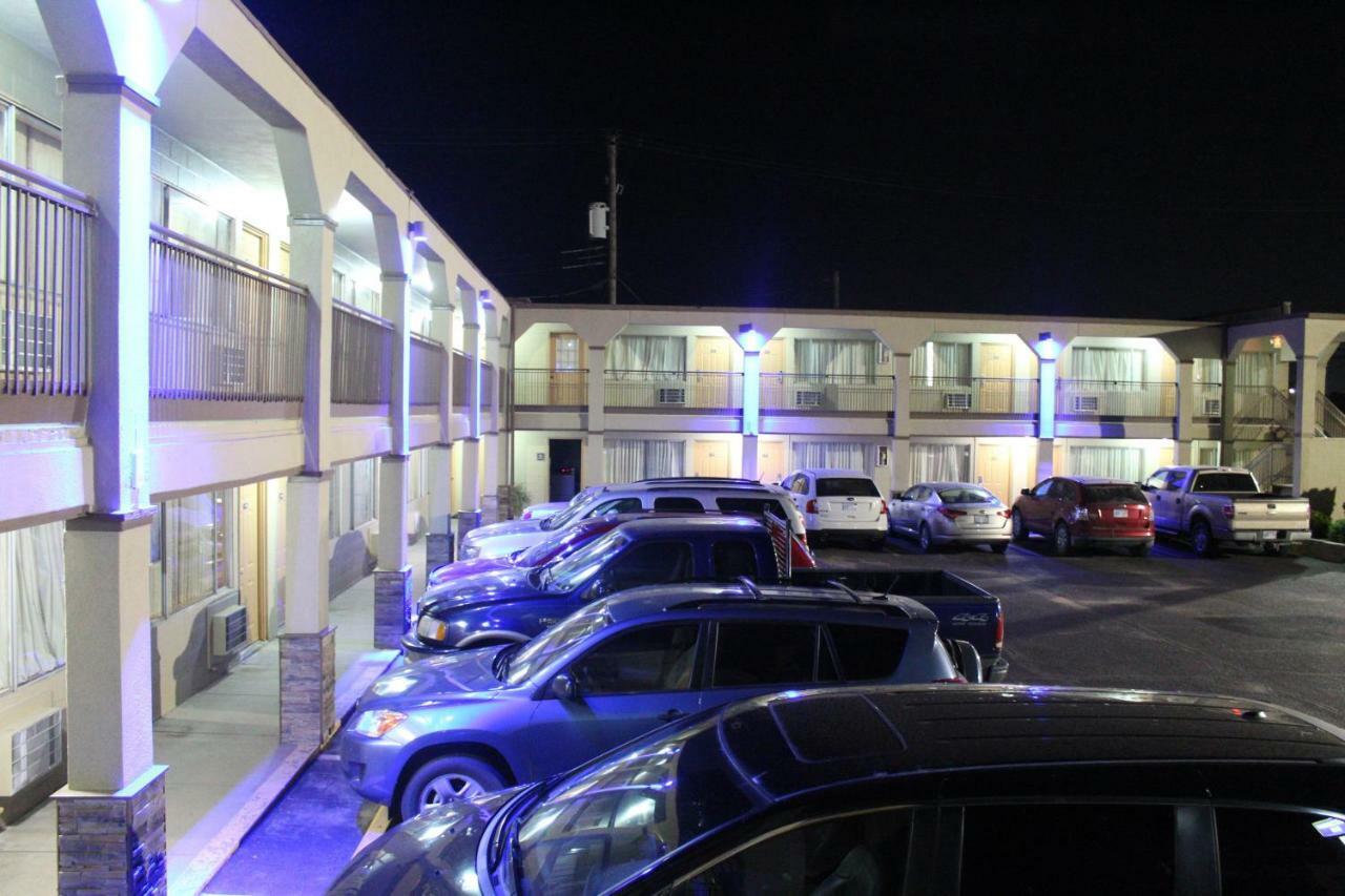 哈钦森汽车旅馆 哈金森 外观 照片